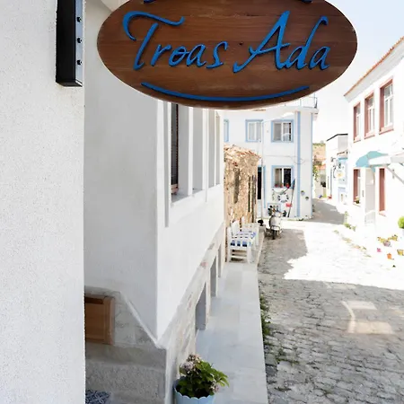 Troas Ada Szálloda